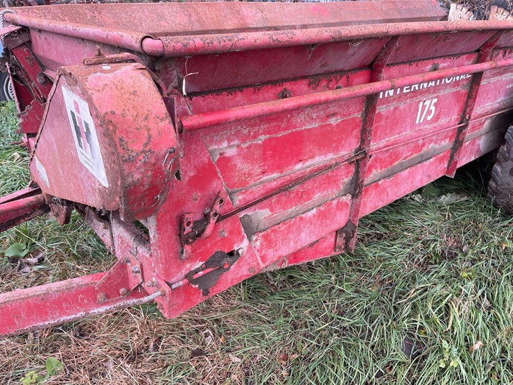 international-175-image-11