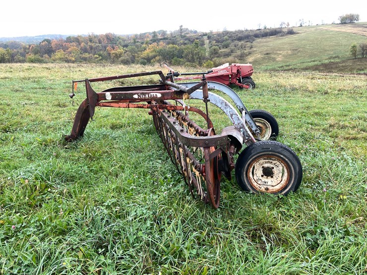 #8033-•-new-idea-hay-rake-image-8
