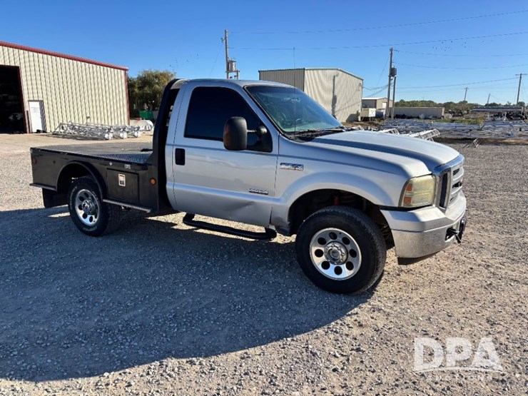 2006-ford-f350-xlt-image-5