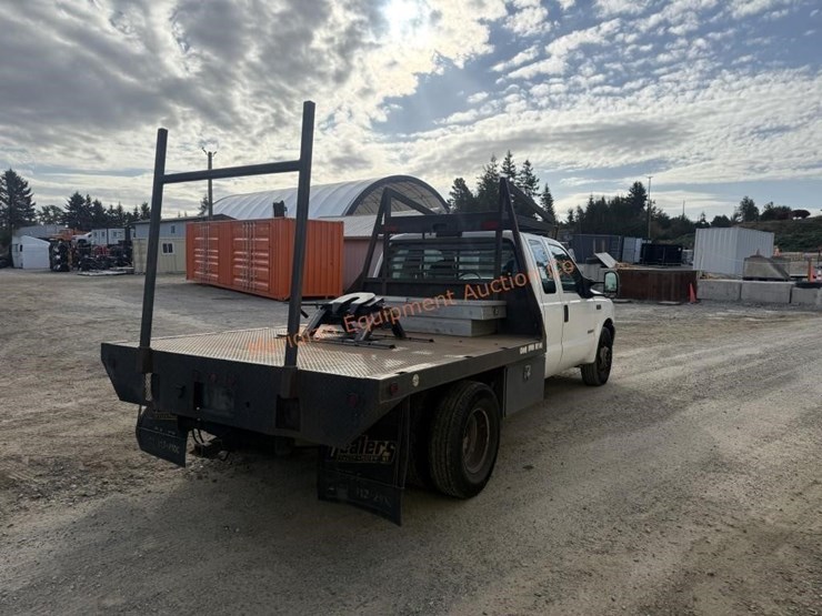 2004-ford-f350-image-7