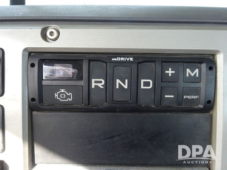 2014-mack-pinnacle-truck-(pz13988,-unit-239)-image-96