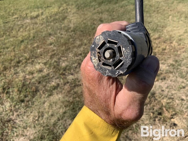 2021-circle-m-8-bale-t/a-retriever-trailer-image-11