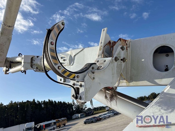 2013-international-workstar-7400-image-19