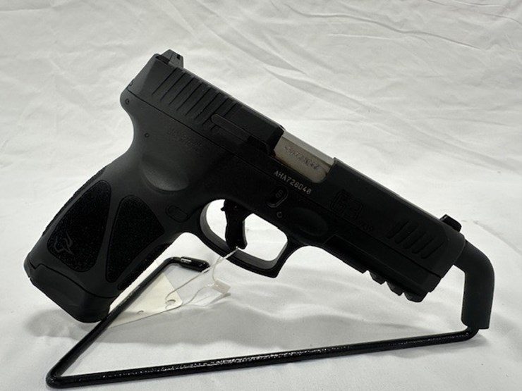#2025-00061-•-taurus-g3-pistol-image-18