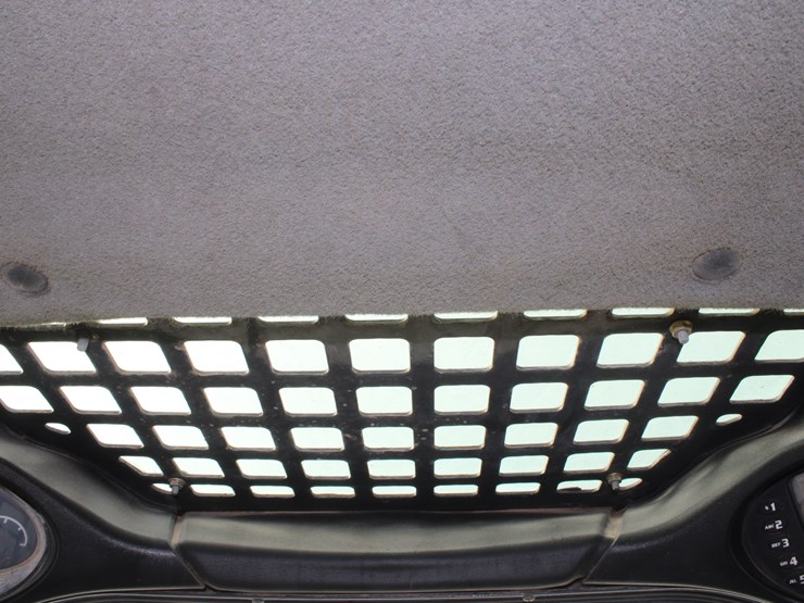 bobcat-t870-image-71