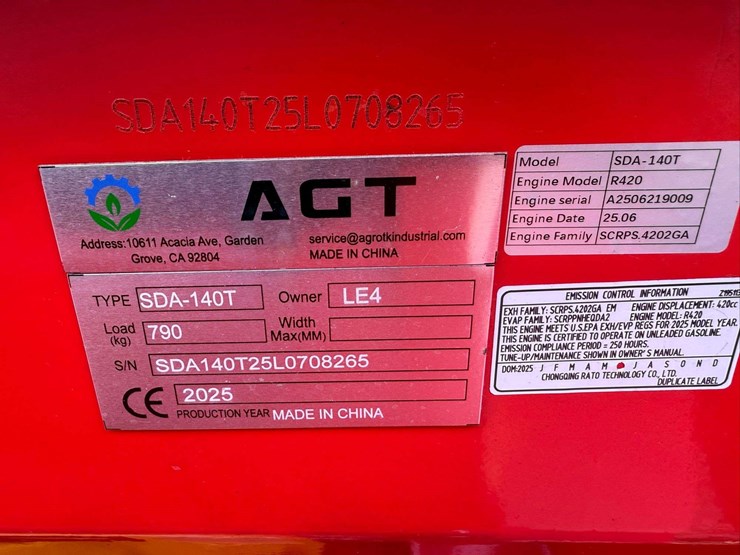 agt-sda-140t-mini-track-loader-image-7