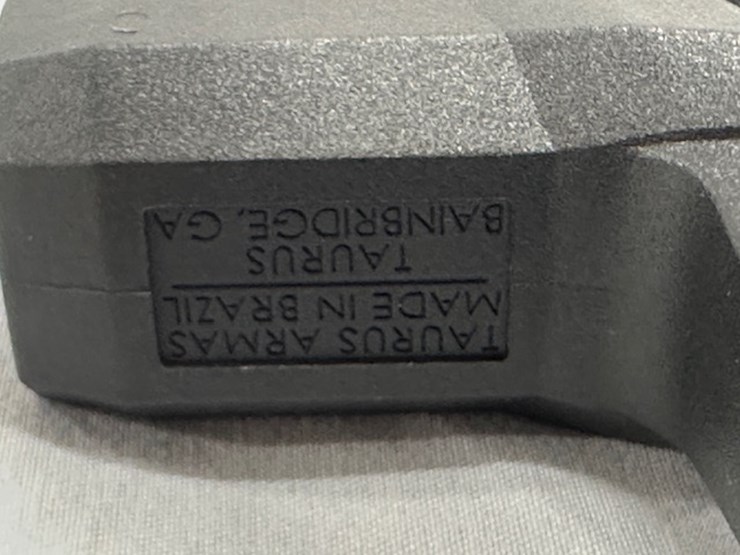 #2025-00065-•-taurus-gx4-pistol-image-47