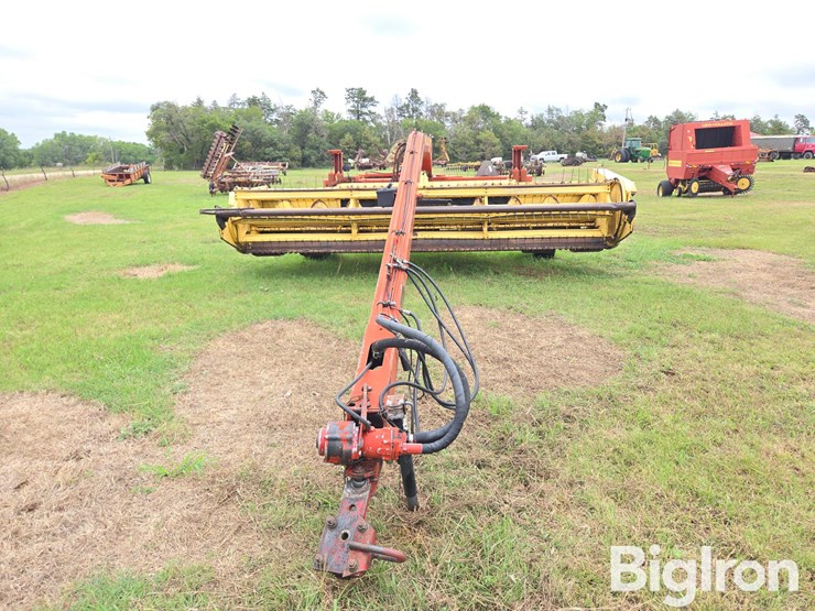 new-holland-1475-image-2