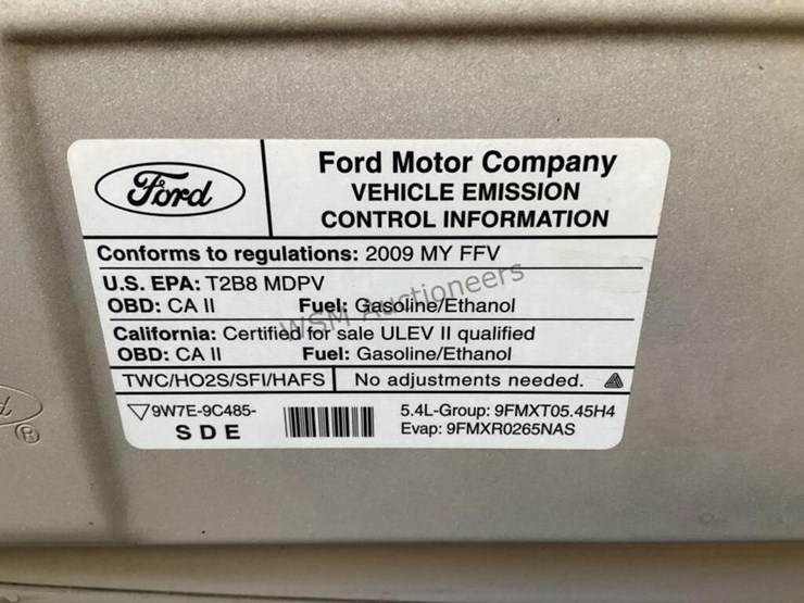 2009-ford-e350-image-15