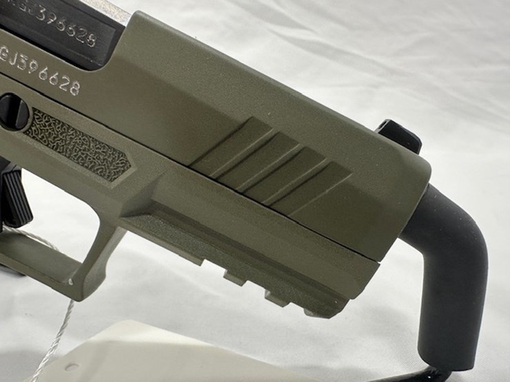 #2025-00062-•-taurus-gx4-pistol-image-23