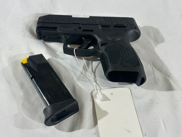 #2025-00069-•-taurus-g3c-pistol-image-39