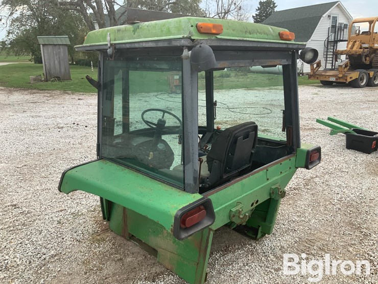 john-deere-30-image-7