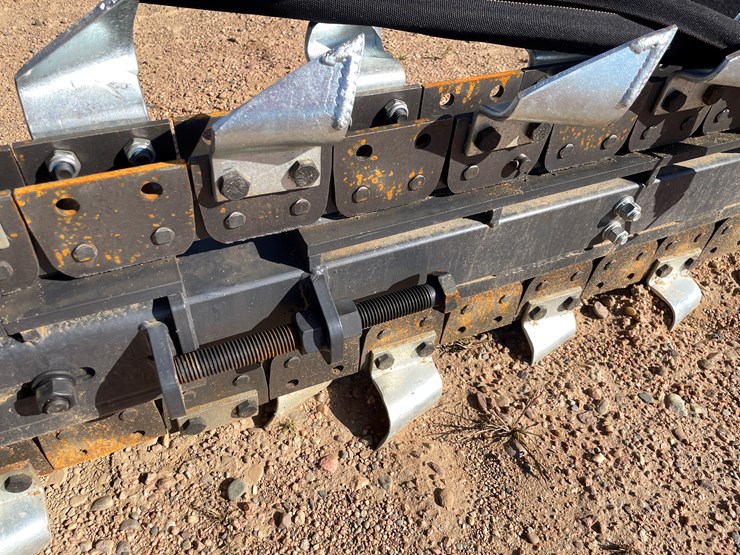 #4096-•-wolverine-hydraulic-trencher-attachment-image-17