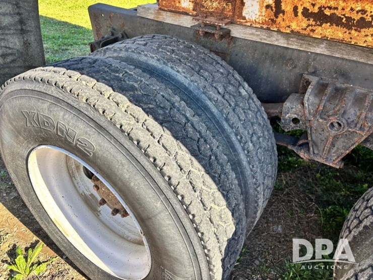 2007-kenworth-t800-image-44