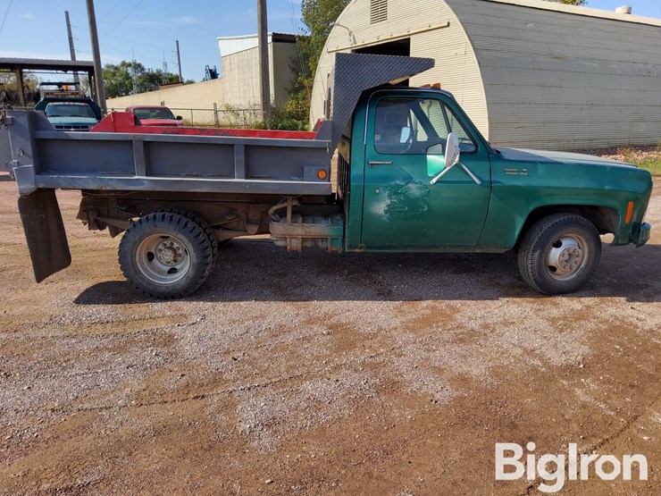1979-chevrolet-custom-deluxe-30-image-4