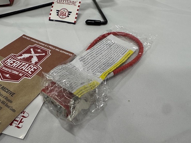 #2025-00058-•-heritage-barkeep-revolver-image-4