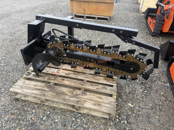 ir-mini-skid-steer-hyd-trencher-image-1