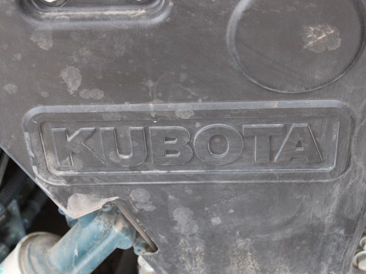 2023-kubota-ssv75-image-39