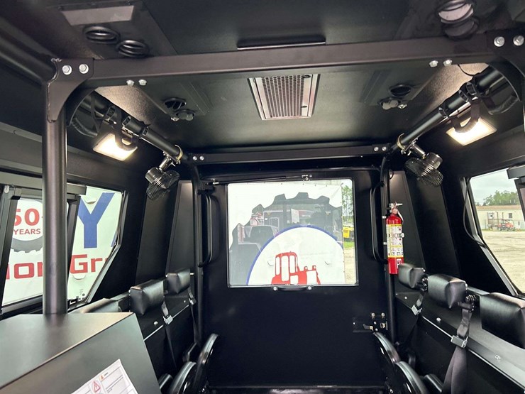 2023-fat-truck-2.8c-amphibious-awd-off-road-utility-vehicle-image-15