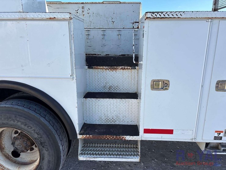 2013-international-workstar-7400-image-33