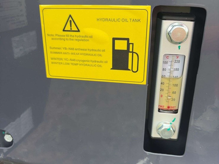 mini-excavator-mx15rx-image-13