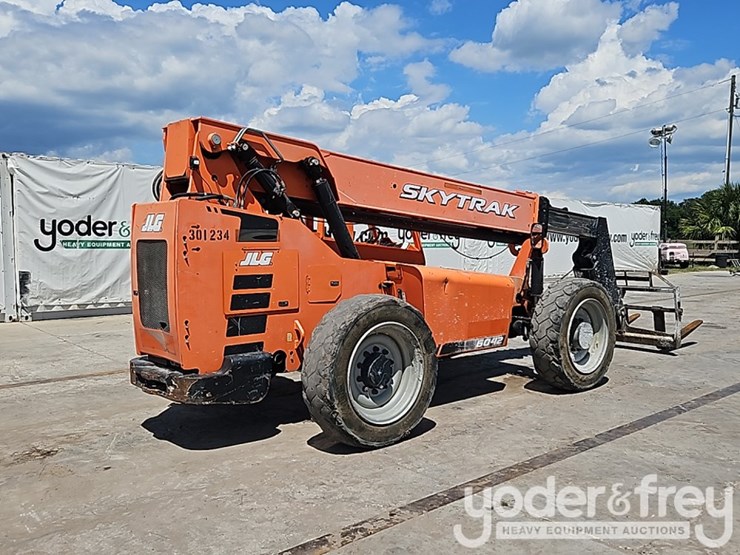 2018-sky-trak-6042-image-4