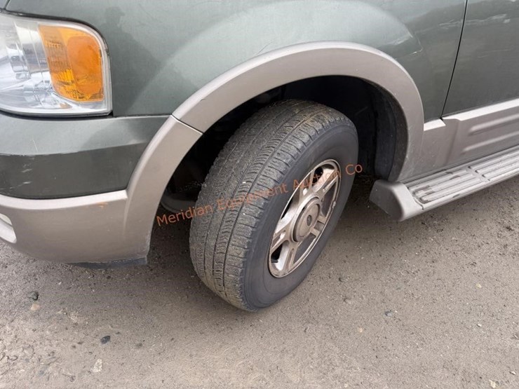 2003-ford-expedition-image-14