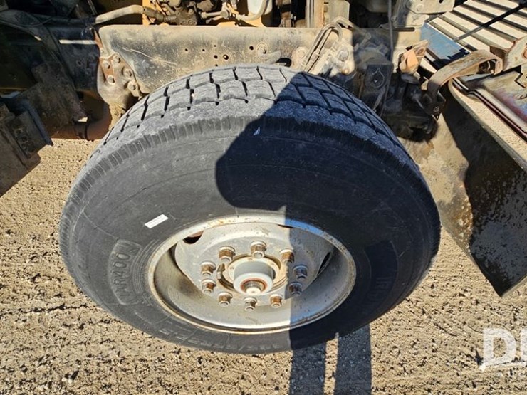 1996-ford-lt9000-image-15