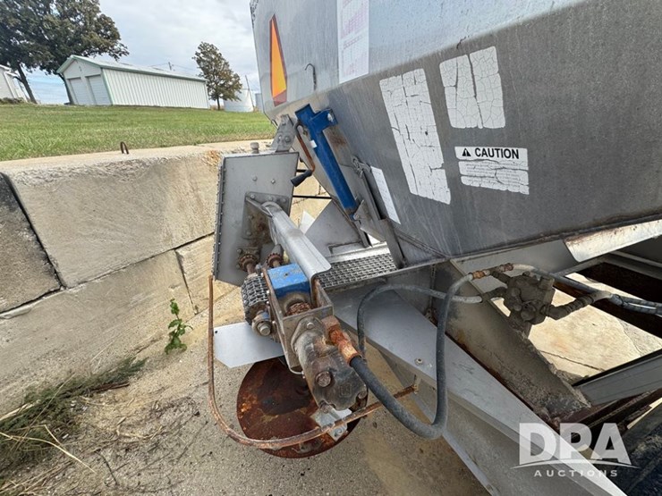 doyle-stainless-steel-dry-spreader-(np6205)-image-8