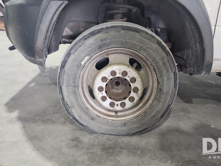 2015-dodge-ram-5500-image-20