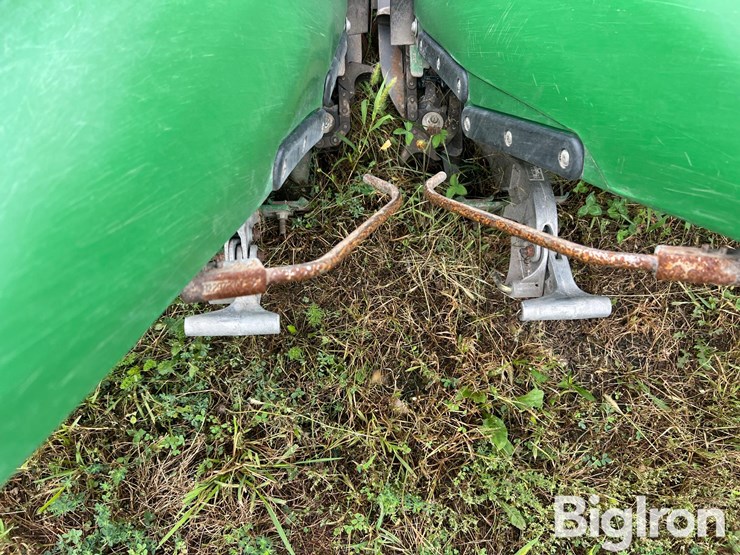 2021-john-deere-c16r-image-14