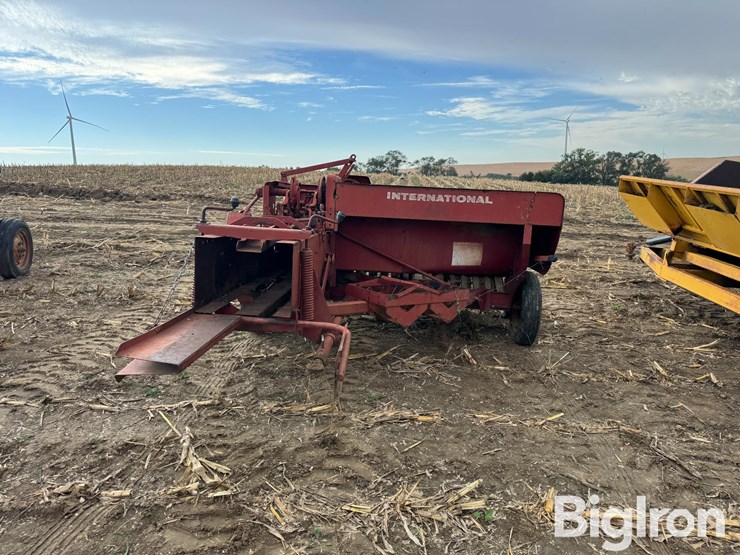 international-430-image-6