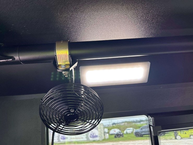 2023-fat-truck-2.8c-amphibious-awd-off-road-utility-vehicle-image-21