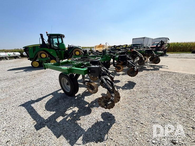 2021-unverferth-3500-image-9