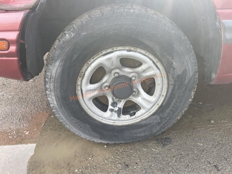 1999-suzuki-grand-vitara-image-13