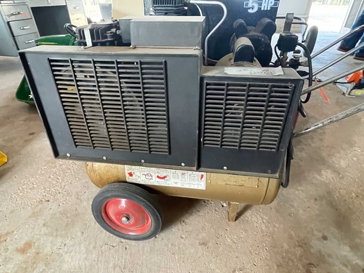 #6607-•-(2)-air-compressors-image-9