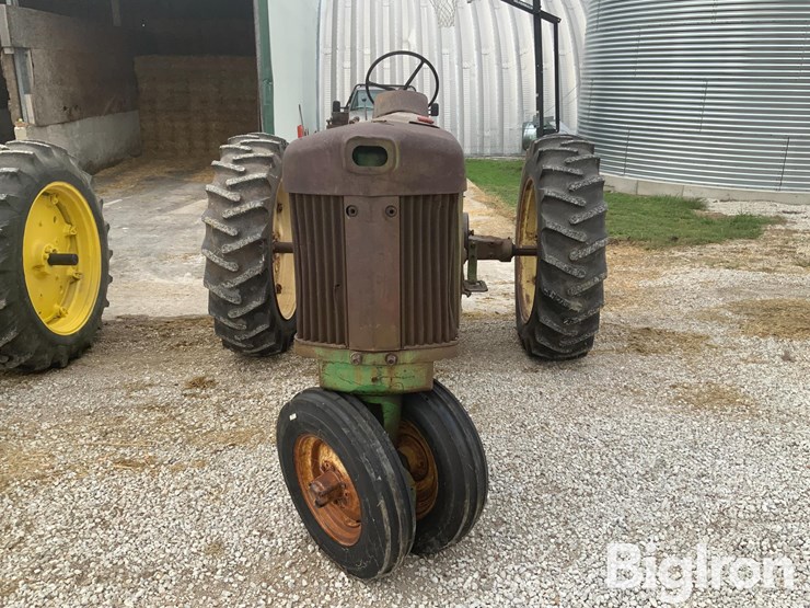 1958-john-deere-730-image-2