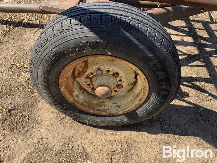 blattner-3-bale-hay-feeder-wagon-image-17