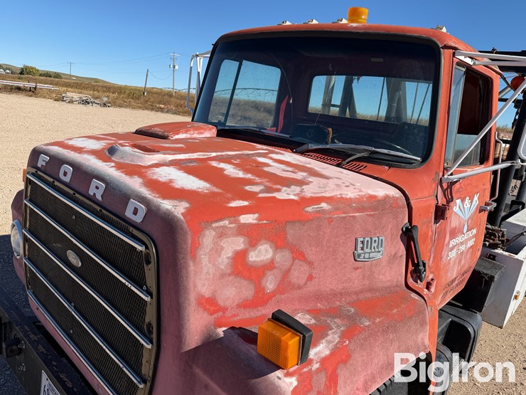 1986-ford-ln7000-image-12