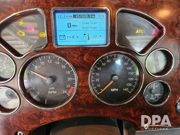 2015-mack-pinnacle-cxu600-truck-(jm647)-image-10