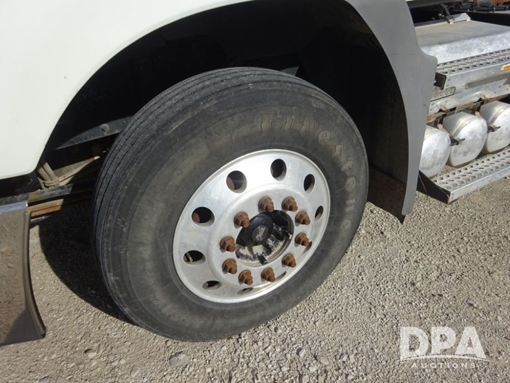 2014-mack-pinnacle-truck-(pz13988,-unit-239)-image-35