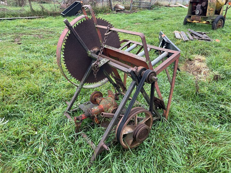 #8128-•-vintage-chop-saw-image-6