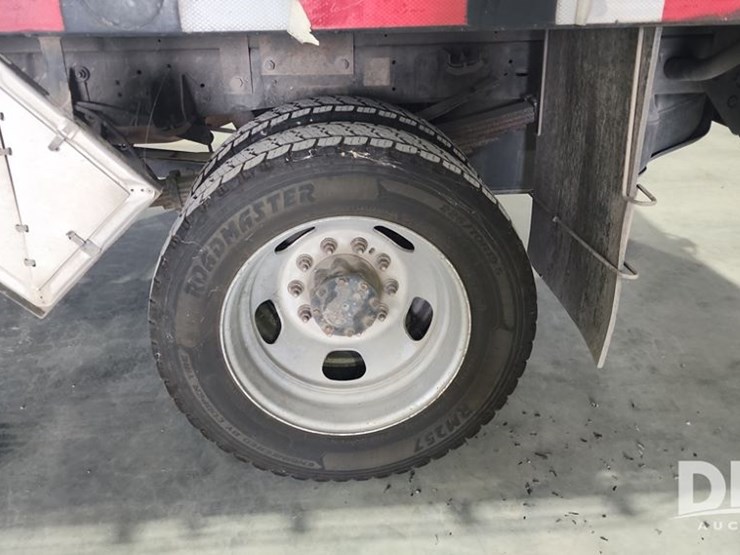 2015-dodge-ram-5500-image-28