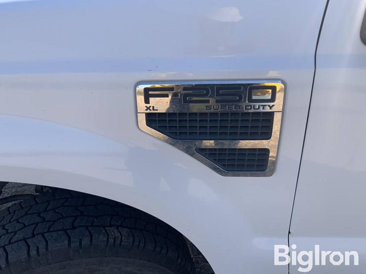 2009-ford-f250-image-11