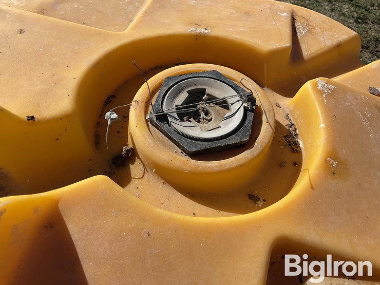 basf-system-110-gallon-liquid-fertilizer-poly-shuttles-image-9