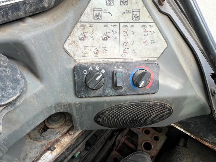 bobcat-s570-image-21