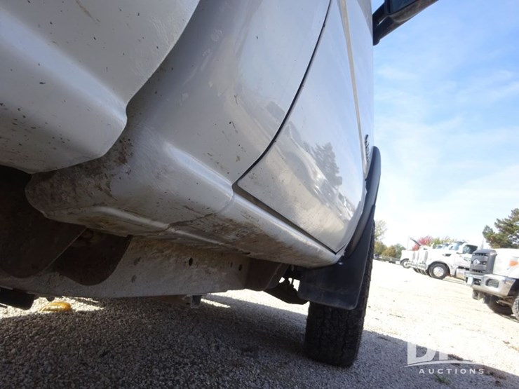 2006-chevrolet-2500hd-image-45