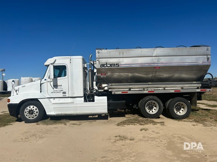 2006-freightliner-century-dry-truck-(cp1180-unit-16052)-image-3