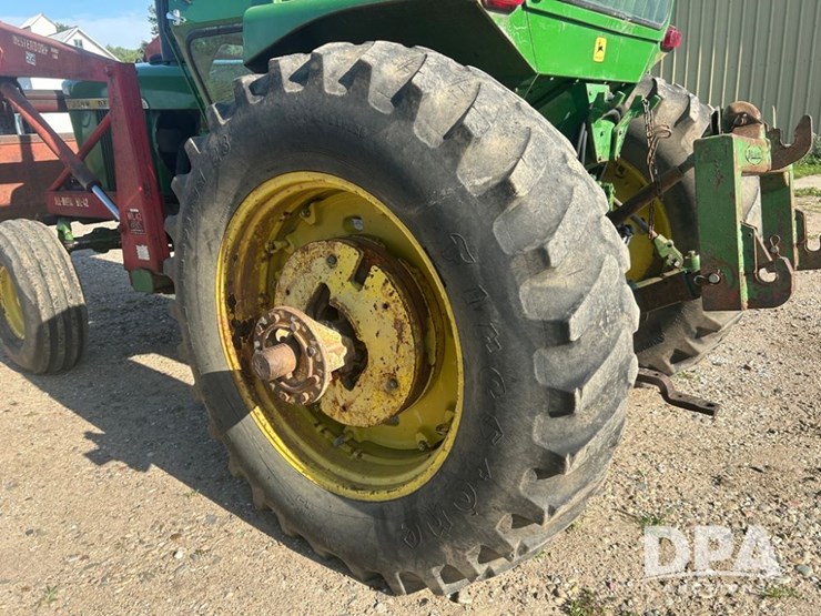 1972-john-deere-4320-image-15