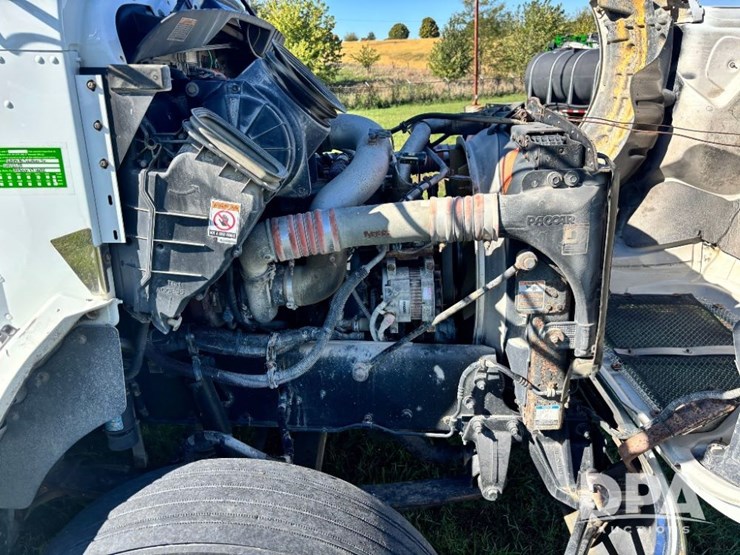 2013-kenworth-t370-image-59